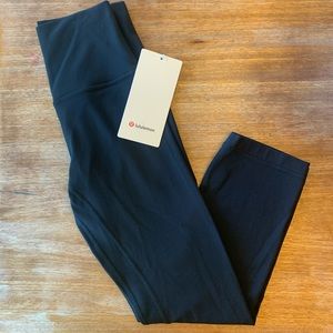 Lululemon Align Crop 21” Leggings size 4 black